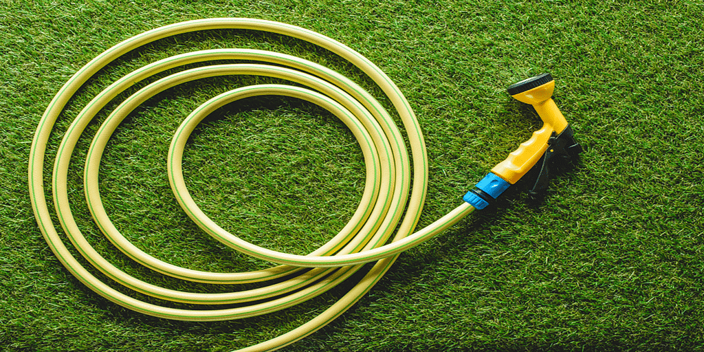 How to Keep My Garden Hose Kink and Tangle Free